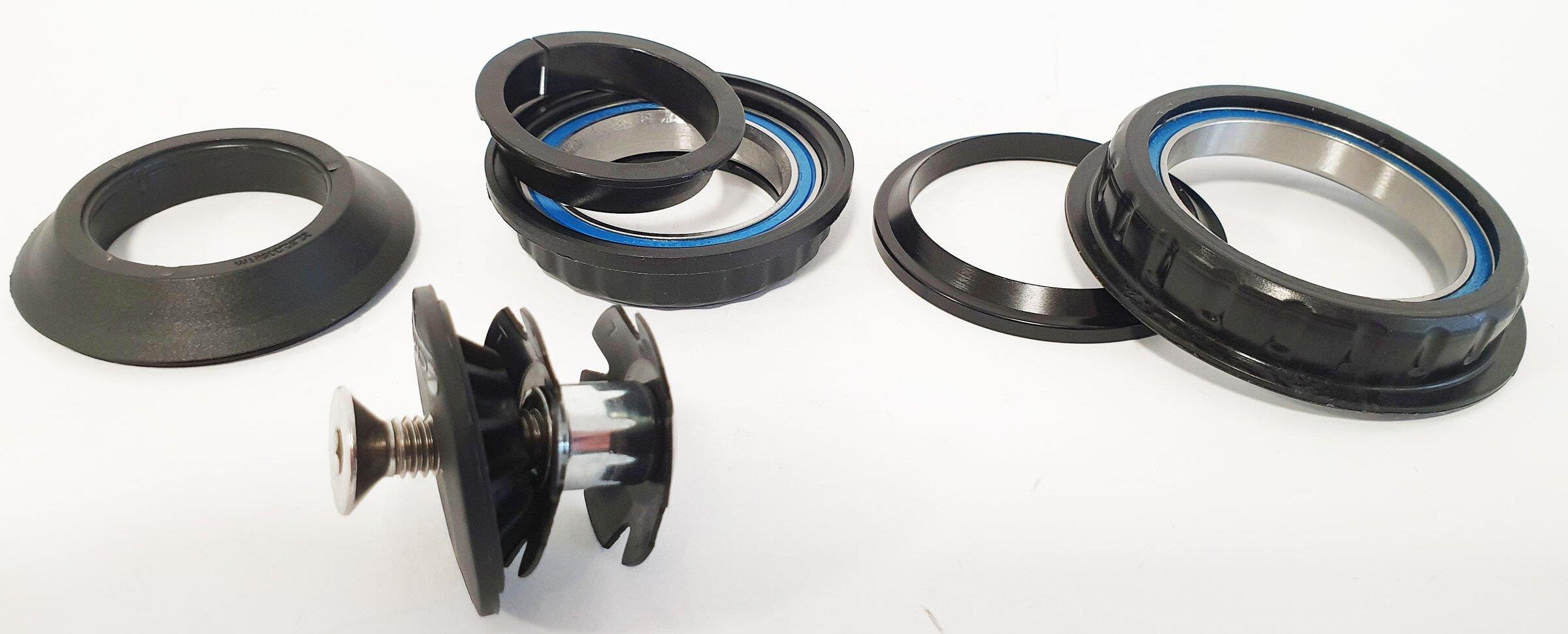 Acros Steuersatz Press Fit Tapered 1 1/8" - 1.5" AZX-212-R4 unten 56mm Höhe 14mm
